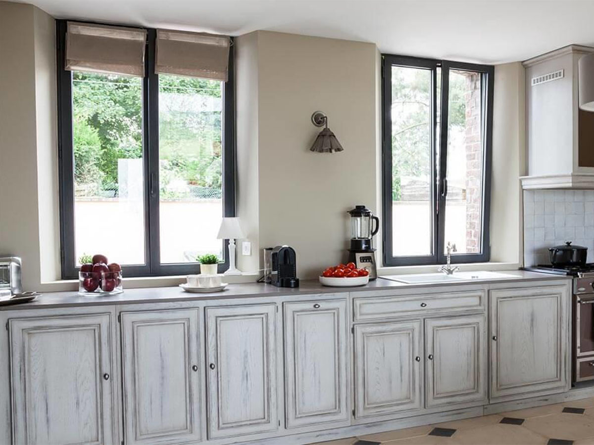 Fenêtre et porte-fenêtre SATIN MOON 413